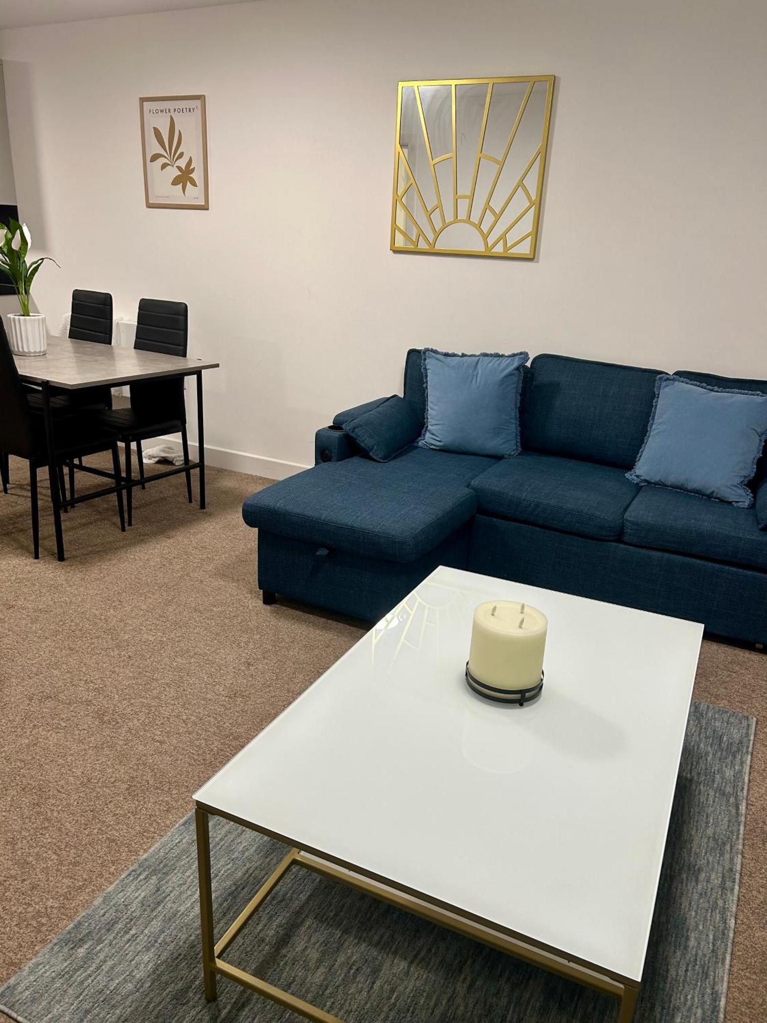 Failsworth Luxury Apartment With Free Parking By Daley Stays 曼彻斯特 外观 照片